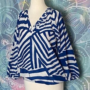 41 Hawthorn 3/4 sleeve white blue semi sheer multi directional stripes top XS